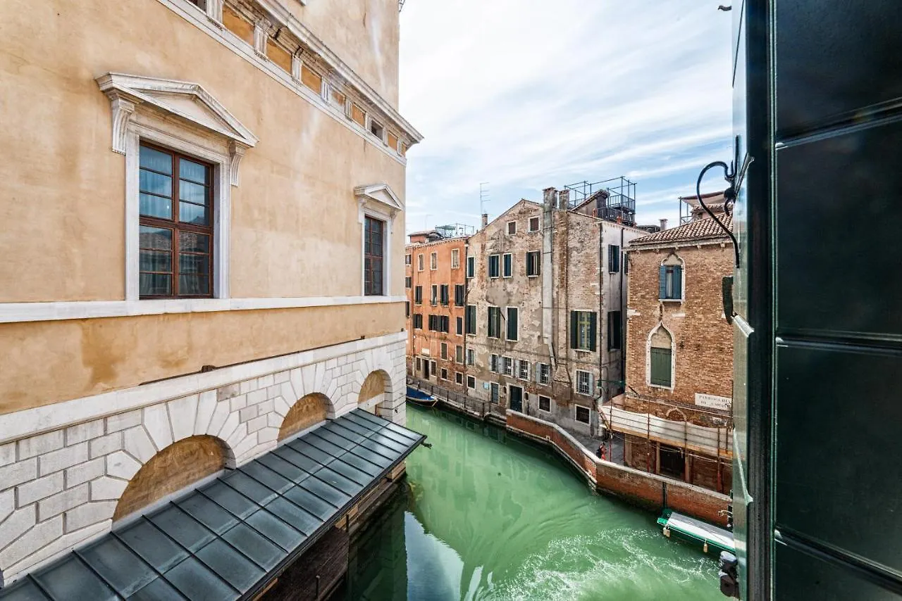 Appartamento Casanova Fenice - Canal View Venezia