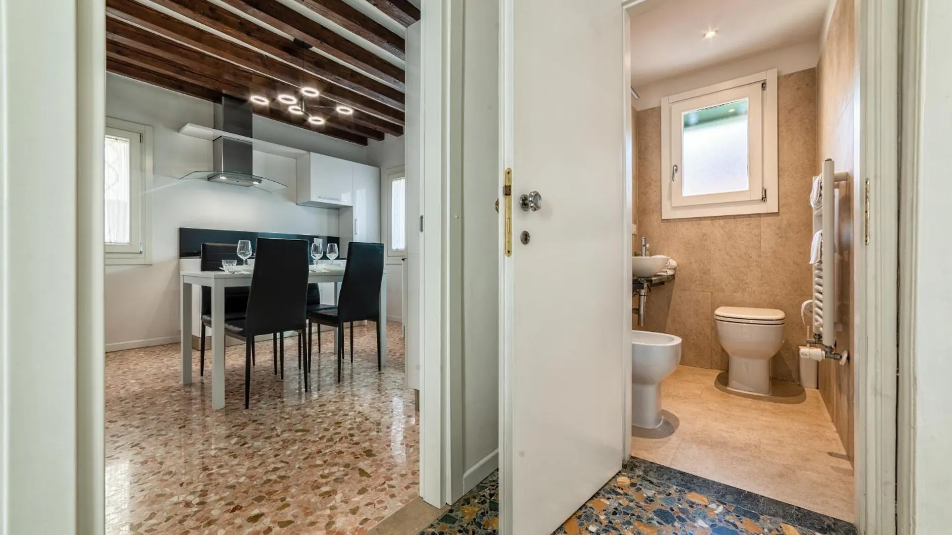 Appartamento Casanova Fenice - Canal View Venezia